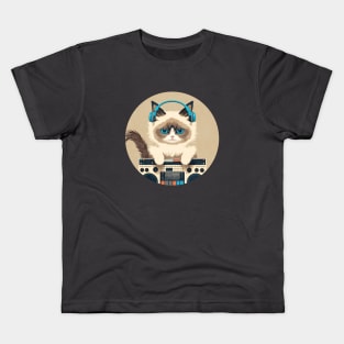 Cute DJ Ragdoll Cat Kids T-Shirt